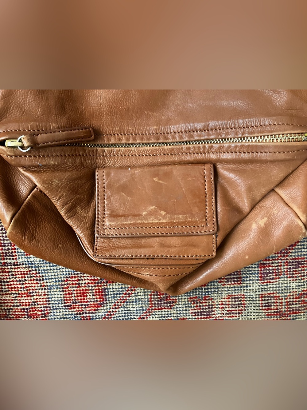 Givenchy Pandora Bag in Tan/Brown Leather calfskin with strap and dust bag sz M - Picture 6 of 8